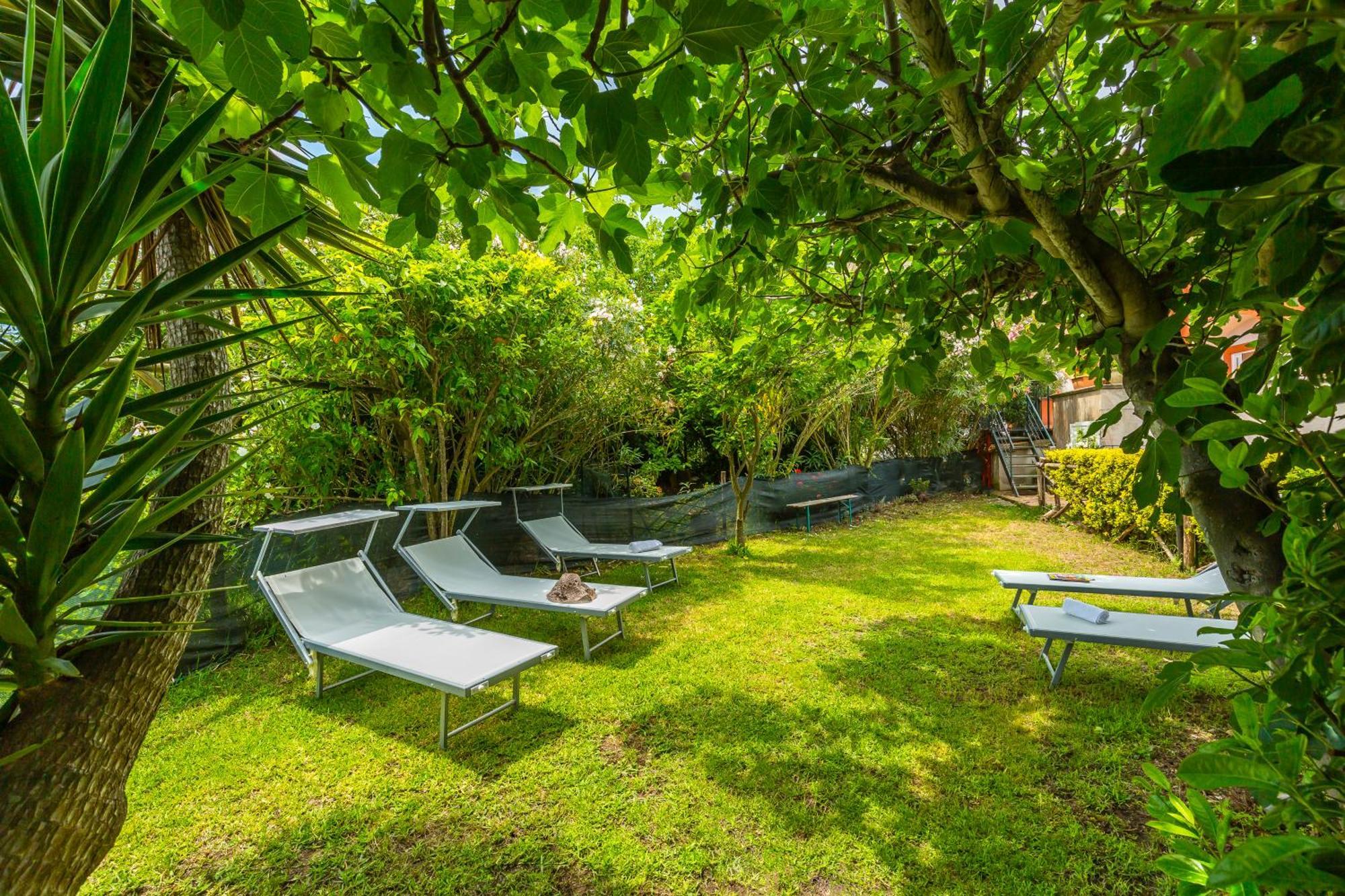La Terrazza Sul Giardino Daire Redang Island Dış mekan fotoğraf